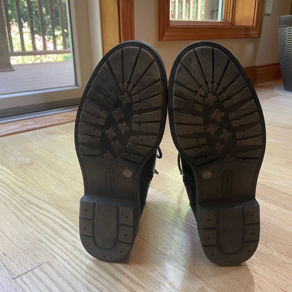 Baretraps Aimee Black Combat Boots Size 9.5 in Excellent Condition - Picture 9 of 11